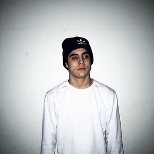 Meet your Posher, Thomas